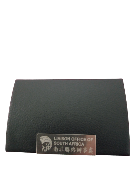 Material:  PU、Stainless steel, magnet　　  